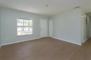 327 Little Rock Ct, Ocoee, FL 34761 - Photo 3