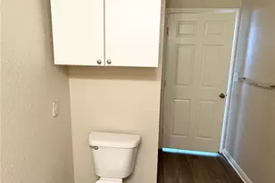 911 N Orange Ave, Orlando, FL 32801 - Photo 17