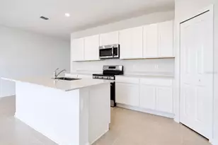 371 Artemis St, Lake Wales, FL 33853 - Photo 5