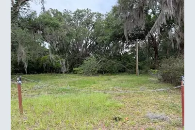 412 York Street, Wildwood, FL 34785 - Photo 5