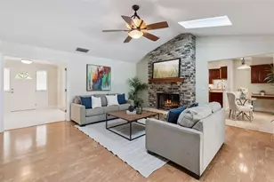 4418 Willow Shade Ct, Orlando, FL 32835 - Photo 5