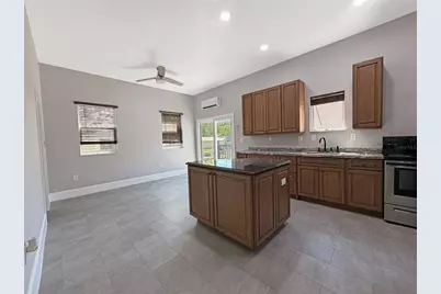 706 New York Avenue, Saint Cloud, FL 34769 - Photo 3