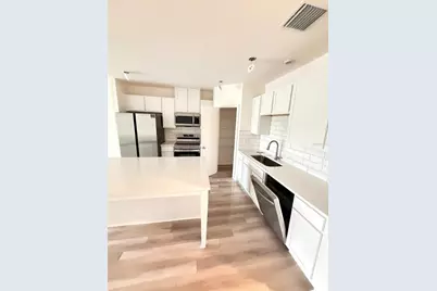 10817 Ironwood Tree Way, San Antonio, FL 33576 - Photo 5