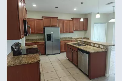 2221 Grantham Avenue, Davenport, FL 33837 - Photo 5