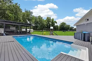 3425 Cove Ct E, Winter Haven, FL 33880 - Photo 25
