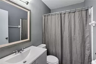 3425 Cove Ct E, Winter Haven, FL 33880 - Photo 19