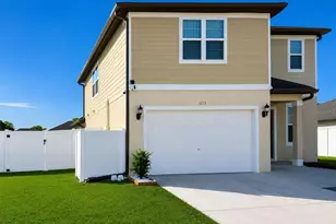 1213 Michelangelo Ln, Winter Haven, FL 33884 - Photo 3