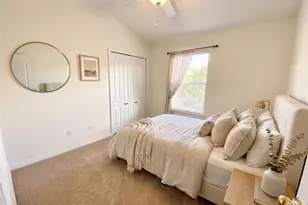 10230 Lake District Ln, Orlando, FL 32832 - Photo 7