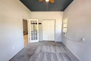 2228 N Orange Ave, Sarasota, FL 34234 - Photo 9