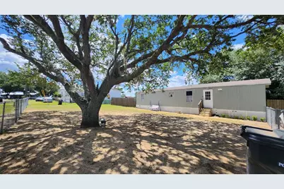 42 Roels Street, Haines City, FL 33844 - Photo 1