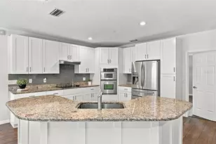 1349 Valley Pine Cir, Apopka, FL 32712 - Photo 3