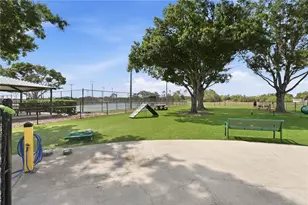 12942 Fennway Ridge Dr, Riverview, FL 33579 - Photo 37