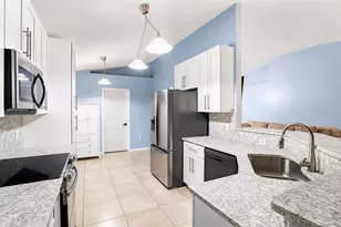 2015 Corner School Dr, Orlando, FL 32820 - Photo 3