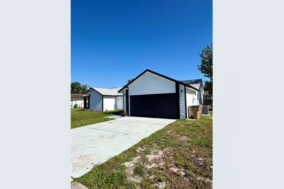 303 Silk Oak Drive, Kissimmee, FL 34743 - Photo 1