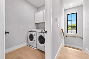 113 W Evans St, Orlando, FL 32804 - Photo 33