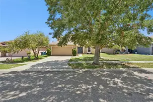 416 Barlyn Ave, Haines City, FL 33844 - Photo 5