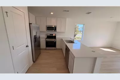 807 Lynx St, Davenport, FL 33837 - Photo 5
