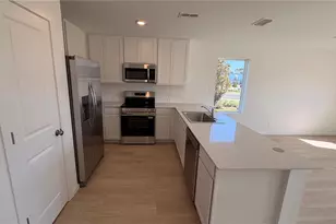 807 Lynx St, Davenport, FL 33837 - Photo 5