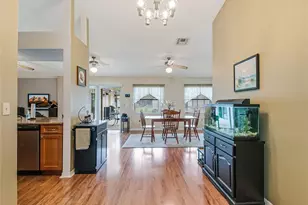 1321 Woodlake Cir, Saint Cloud, FL 34772 - Photo 9