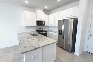 2327 Garden Belle Dr, Clermont, FL 34711 - Photo 5