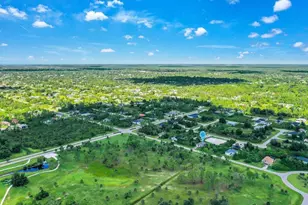 354 Albatross Rd, Rotonda West, FL 33947 - Photo 3