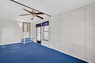 1625 Hilton Head Blvd, Lady Lake, FL 32159 - Photo 5