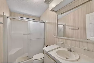 1625 Hilton Head Boulevard, Lady Lake, FL 32159 - Photo 11