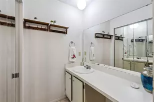 10044 Garrison Ln, Orlando, FL 32821 - Photo 17