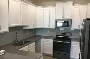 1050 Quaker Rdg Ln, Davenport, FL 33896 - Photo 9