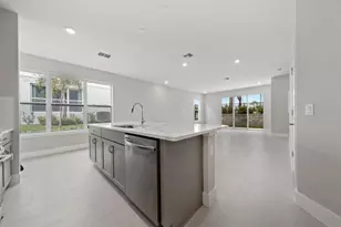7845 Spectrum Dr, Kissimmee, FL 34747 - Photo 11