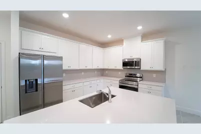 4887 Cross Prairie Parkway, Saint Cloud, FL 34772 - Photo 9