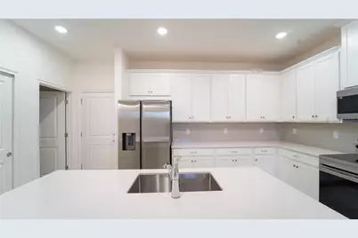 4887 Cross Prairie Parkway, Saint Cloud, FL 34772 - Photo 5