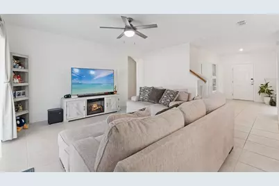 1111 Calico Pointe Circle, Groveland, FL 34736 - Photo 7