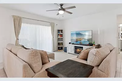 1111 Calico Pointe Circle, Groveland, FL 34736 - Photo 9