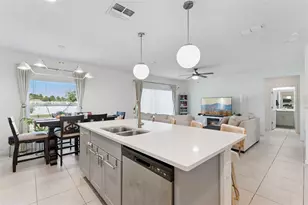 1111 Calico Pointe Cir, Groveland, FL 34736 - Photo 13