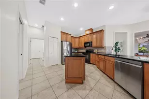 2016 Whitfield Ln, Orlando, FL 32835 - Photo 47
