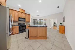 2016 Whitfield Ln, Orlando, FL 32835 - Photo 21