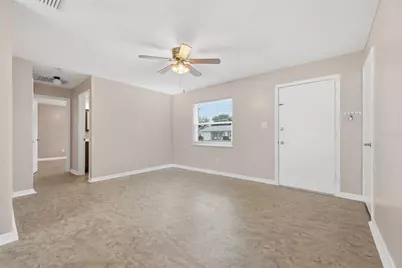 4048 Castlegate Drive, Orlando, FL 32839 - Photo 5