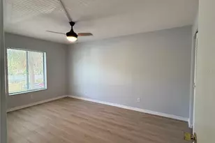 1223 S Pine Ridge Cir, Sanford, FL 32773 - Photo 17