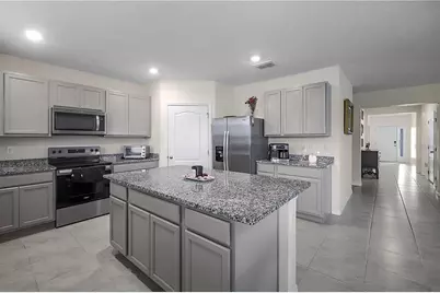 5189 Greenheart Avenue, Mount Dora, FL 32757 - Photo 7