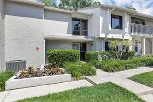 121 Crown Point Cir, Longwood, FL 32779 - Photo 3