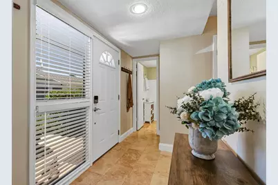 121 Crown Point Circle #121, Longwood, FL 32779 - Photo 7