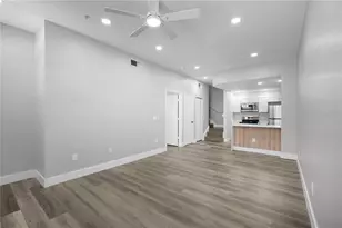 4007 Venetian Bay Dr, Kissimmee, FL 34741 - Photo 9