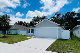 6050 Patriots Landing Ln, Jacksonville, FL 32244 - Photo 3