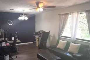 4322 Casaurina Rd, Lady Lake, FL 32159 - Photo 5