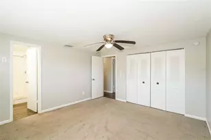 8229 Malvern Cir, Tampa, FL 33634 - Photo 13