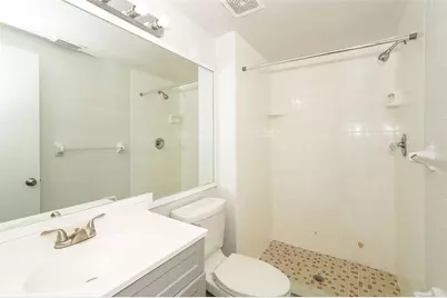 8229 Malvern Circle, Tampa, FL 33634 - Photo 17