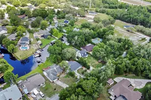 240 Maureen Dr, Sanford, FL 32771 - Photo 13