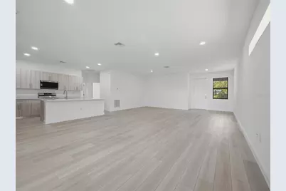 8010 Sandalwood Circle, Labelle, FL 33935 - Photo 5