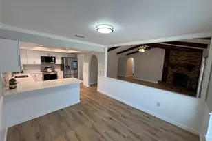 9801 SE Sunset Harbor Rd, Summerfield, FL 34491 - Photo 3